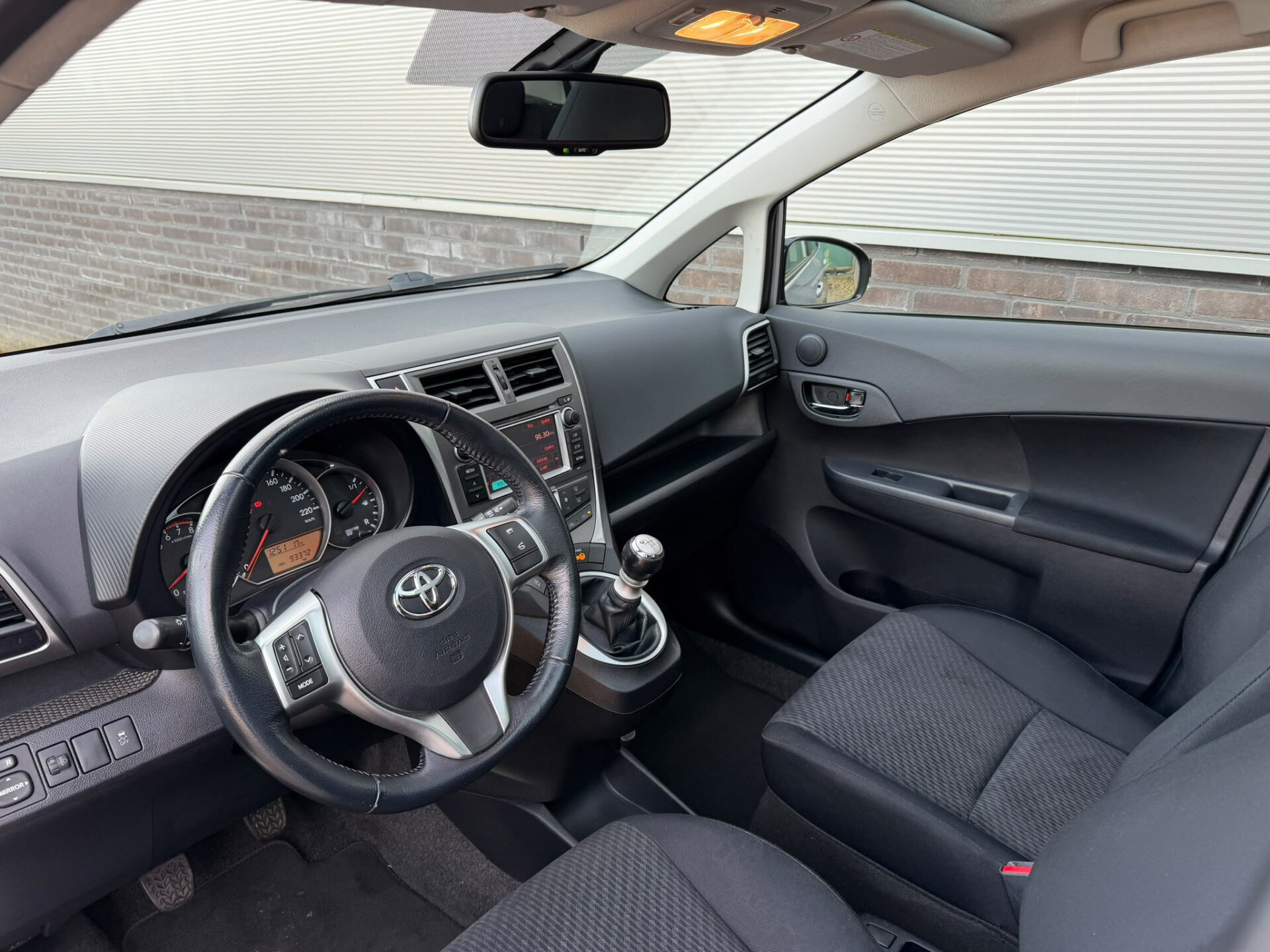 Toyota Verso-S 1.3 VVT-i Dynamic - Afbeelding 4