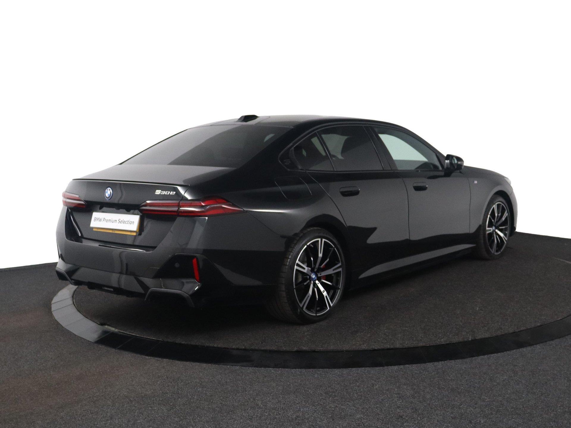BMW 5 Serie 530e M Sport Edition - Afbeelding 5