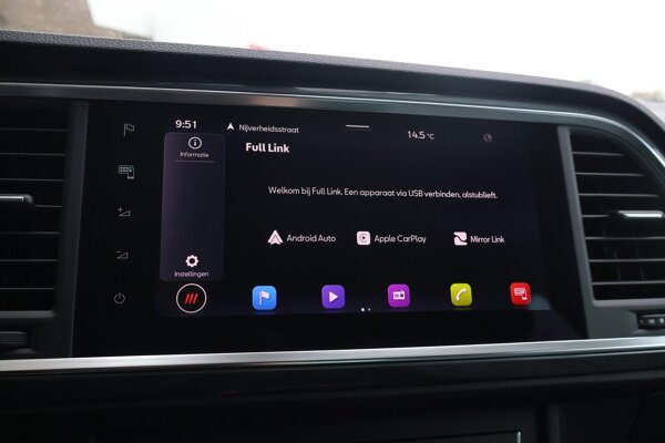 Apple Carplay/Android Auto