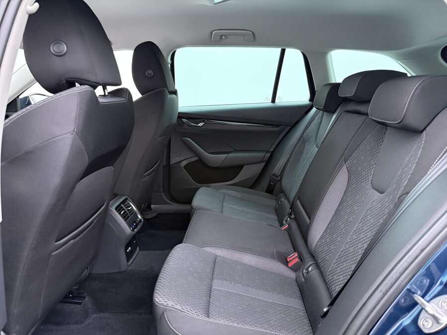 Škoda Octavia Combi 1.4 TSI iV PHEV Ambition