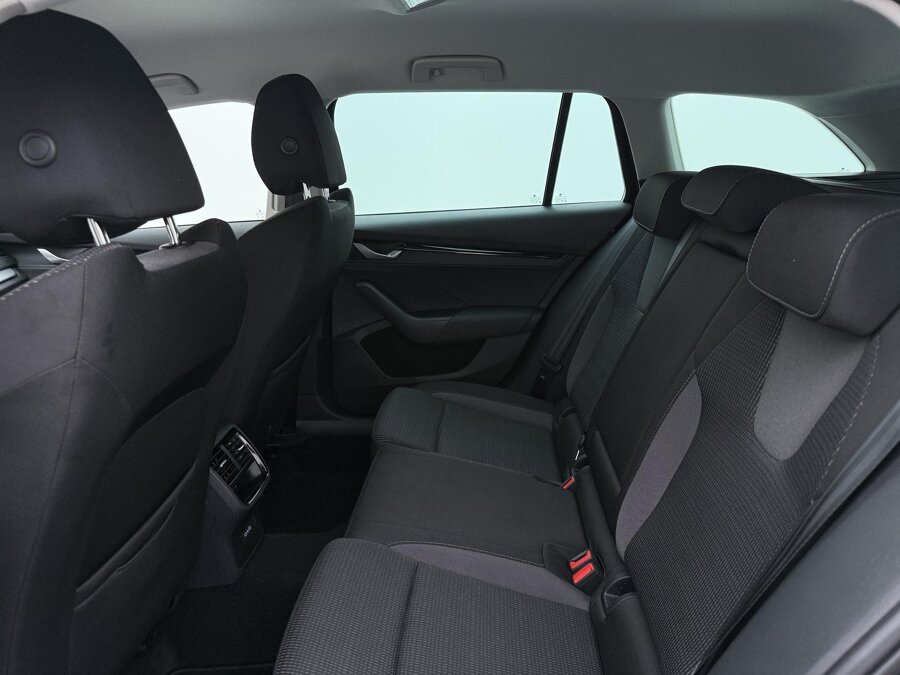 Škoda Octavia Combi 1.5 TSI Business Edition Plus