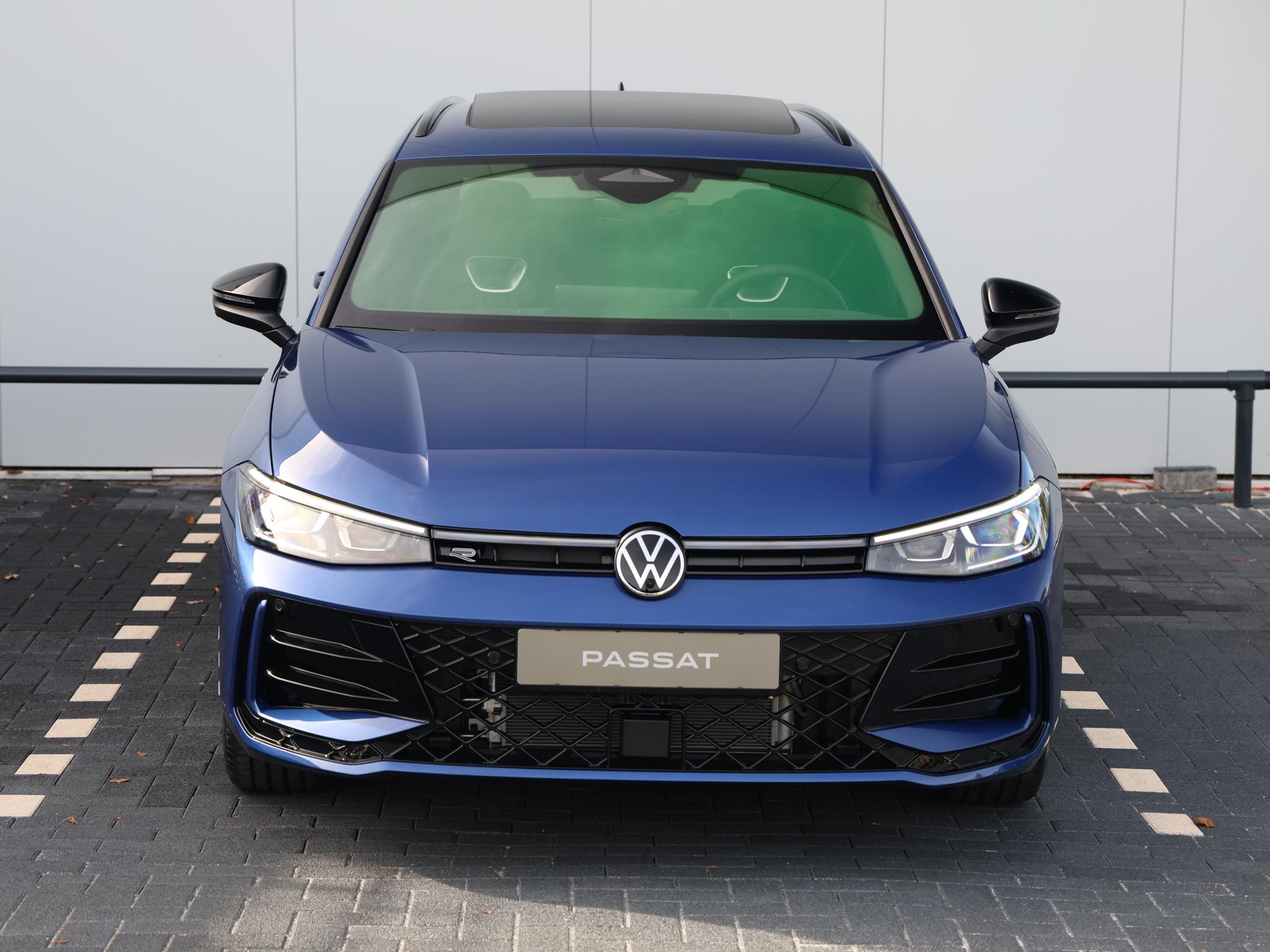 Volkswagen Passat Variant R-Line Edition 1.5 eHybrid 204 PK - Afbeelding 4
