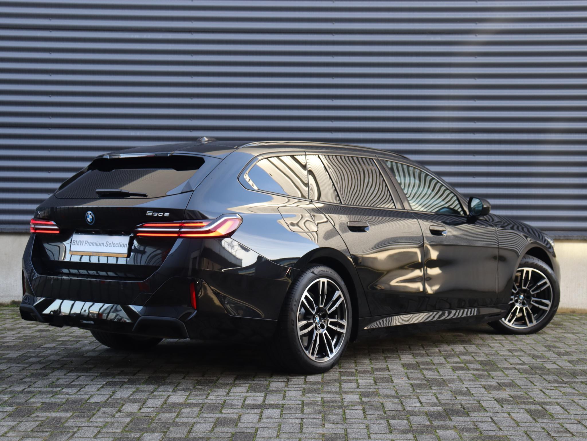 BMW 5 Serie Touring 530e xDrive - Afbeelding 2