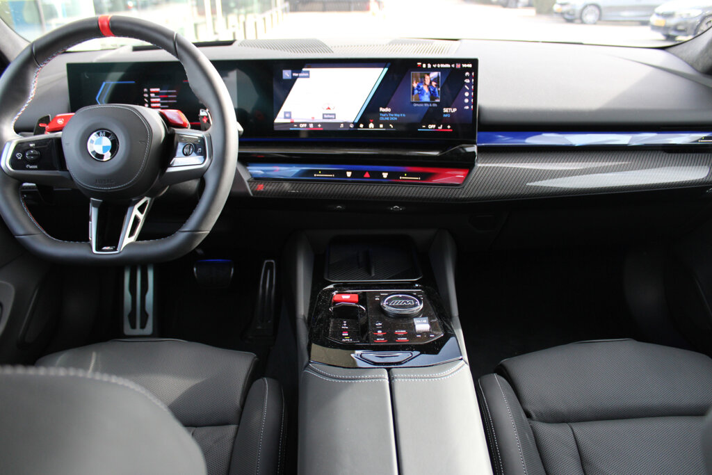 BMW M5 4