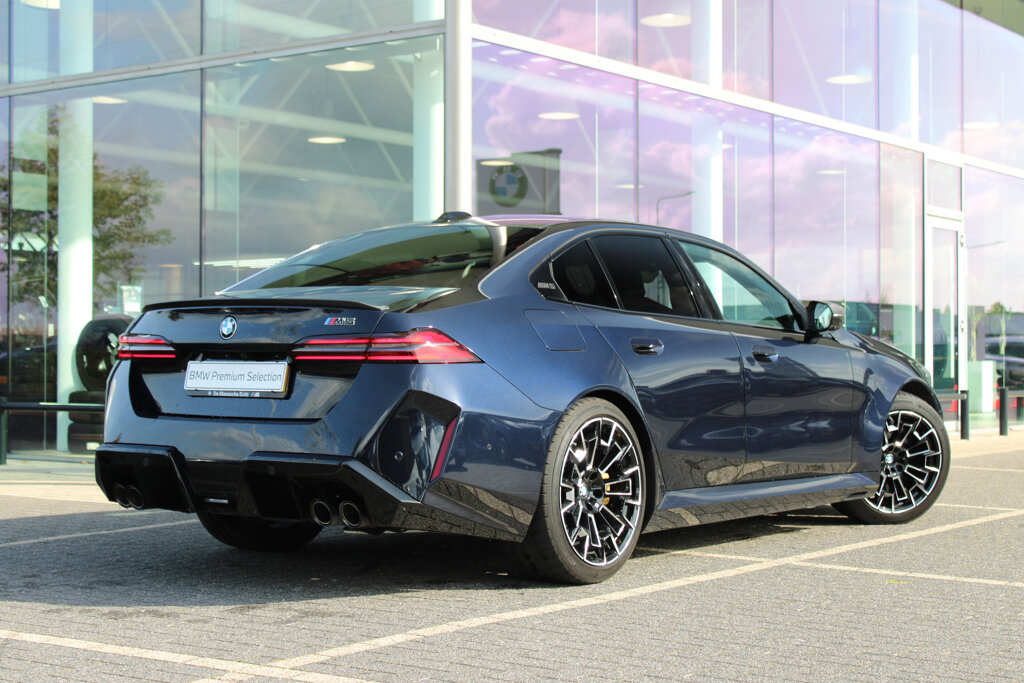 BMW M5 49