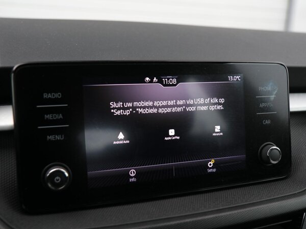 Apple Carplay/Android Auto