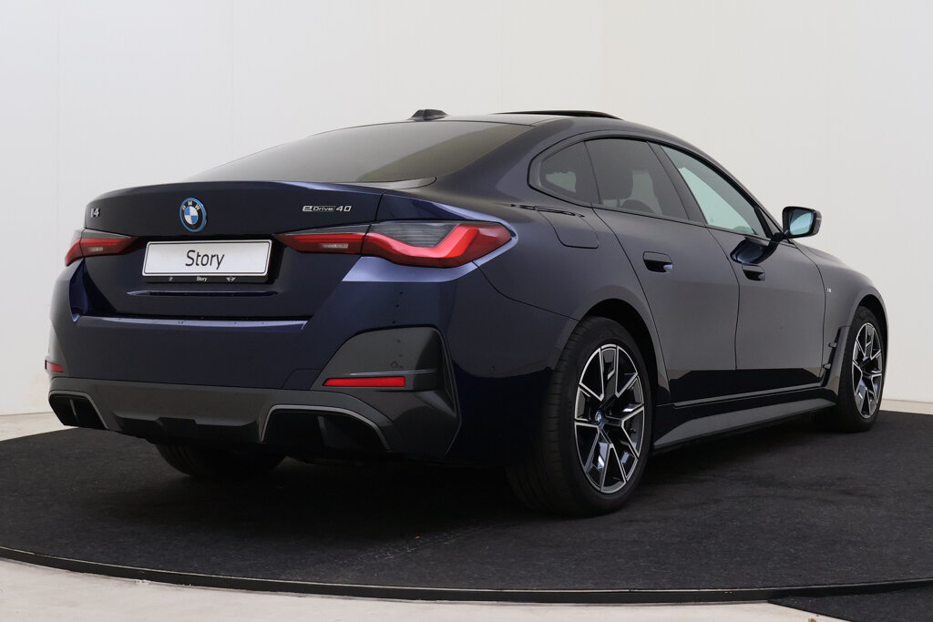 BMW i4 2