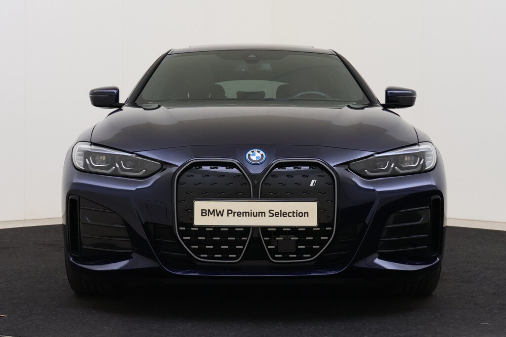 BMW i4 4