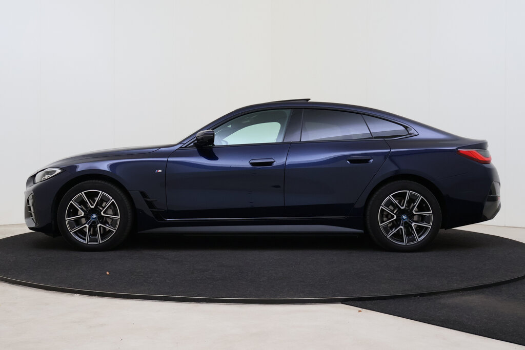 BMW i4 14
