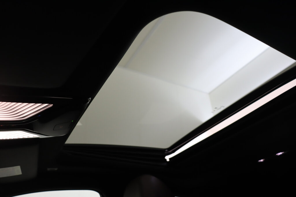 BMW i4 49