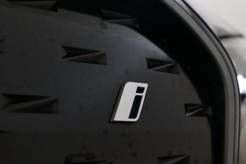 BMW i4 51
