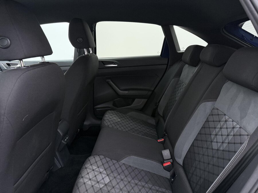 Volkswagen Taigo 1.0 TSI R-Line Business