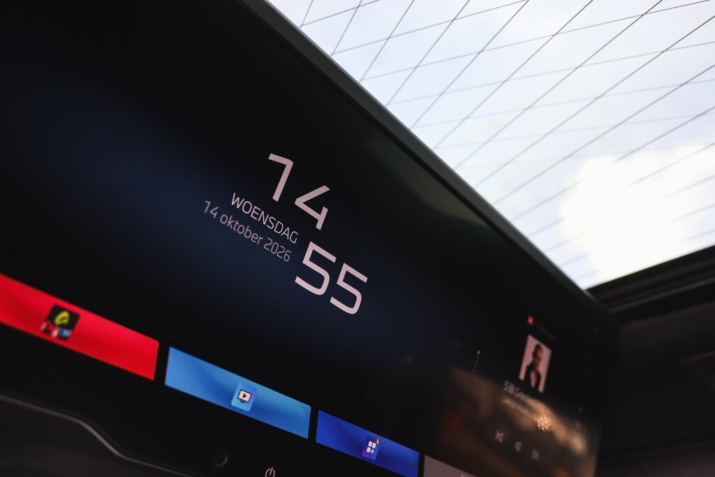BMW i7 15