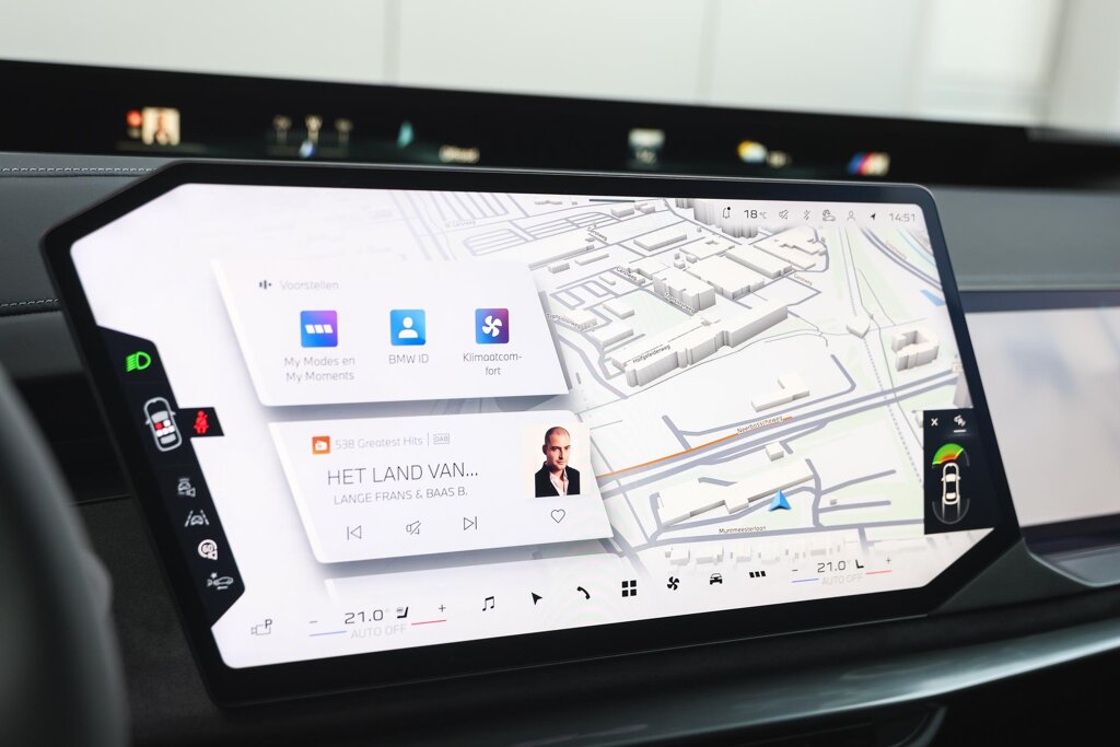 BMW i7 24