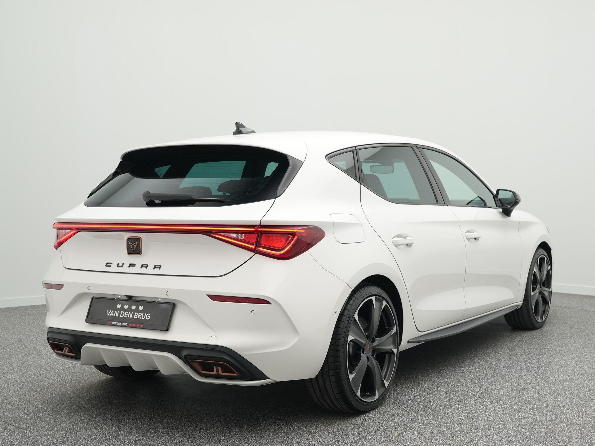 CUPRA Leon 1.4 TSI eHybrid PHEV VZ Business Intense