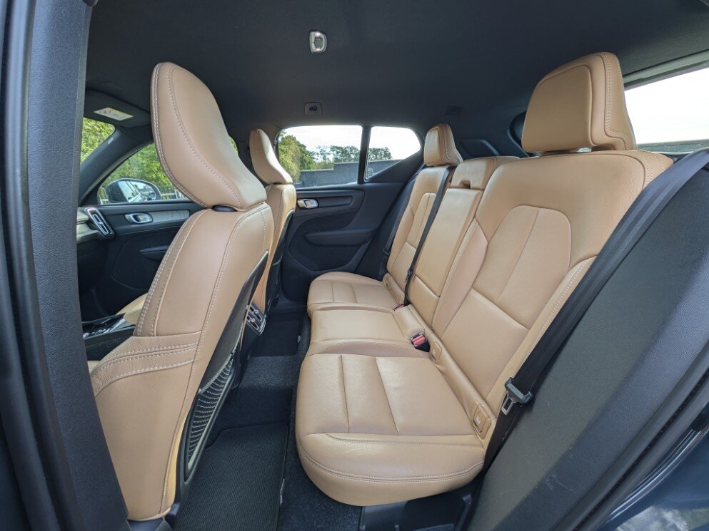 Volvo XC40 Inscription 2WD T4 190PK | Trekhaak | El. Stoelen | Memory | ACC | Camera | Stoelverw. | Navi | PDC | Leder | - Afbeelding 5