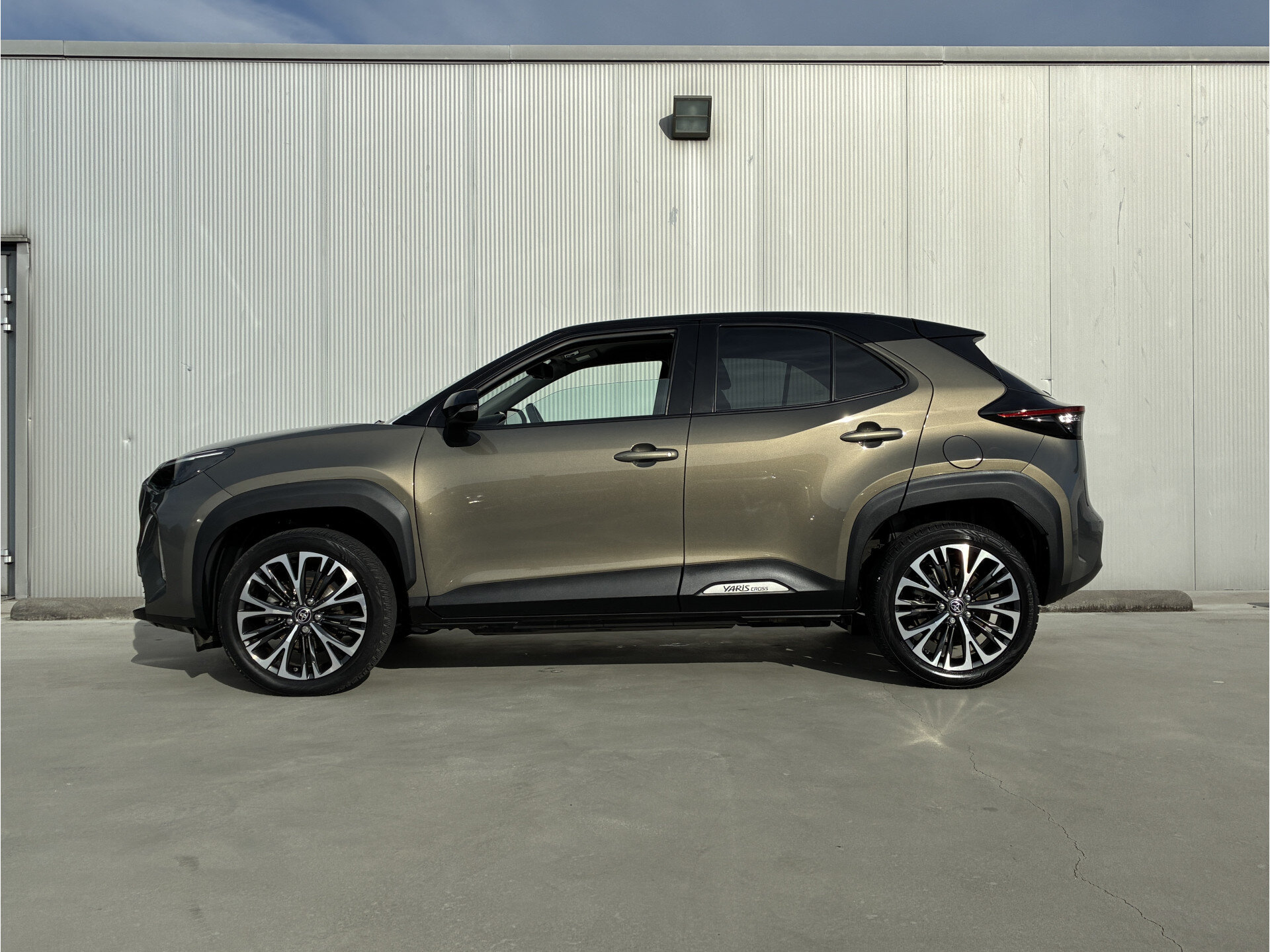 Toyota Yaris Cross 1.5 Hybrid Executive Automaat - Afbeelding 2