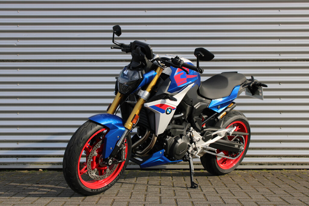 BMW F 900 R 4