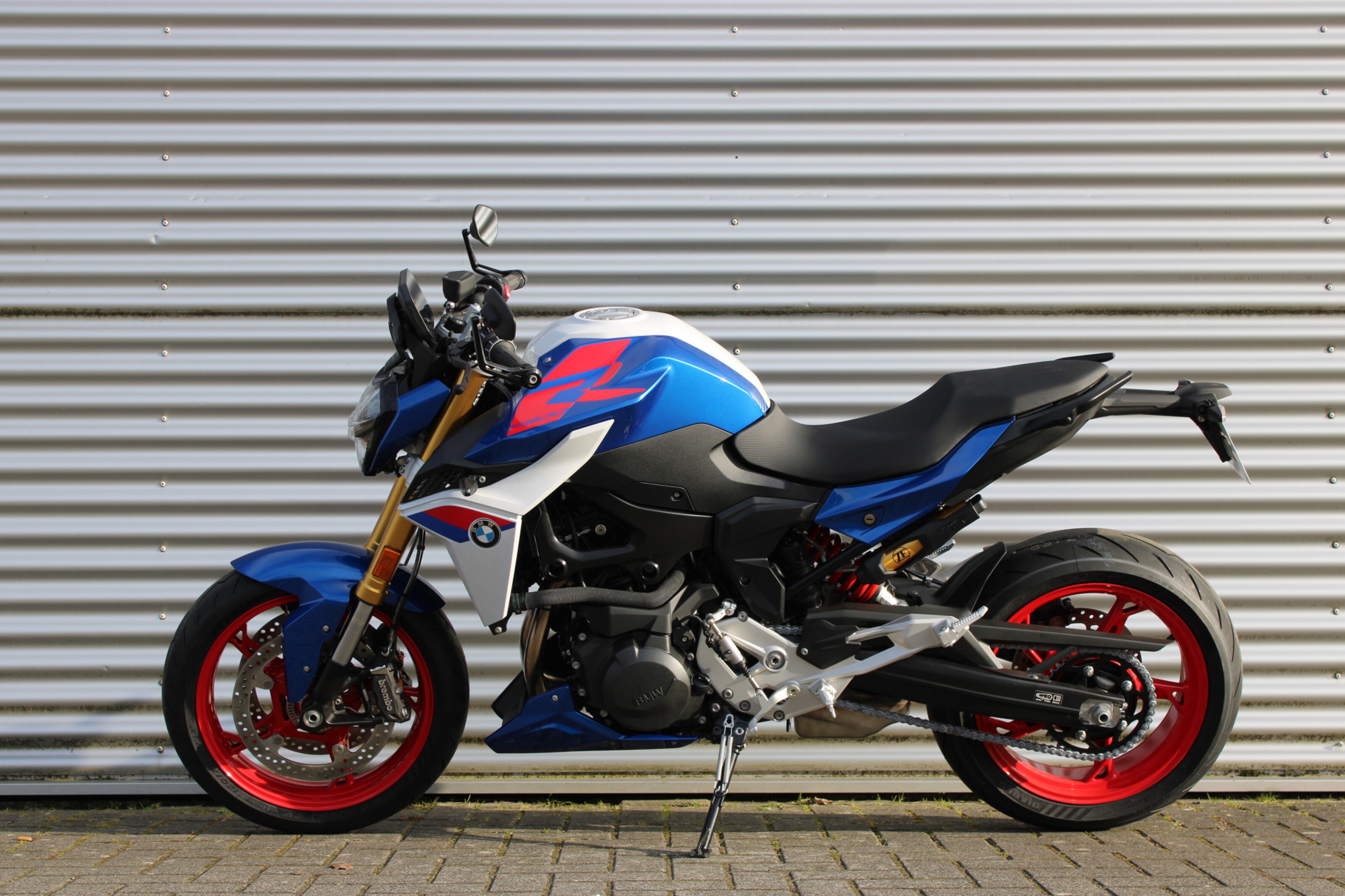 BMW F 900 R 6