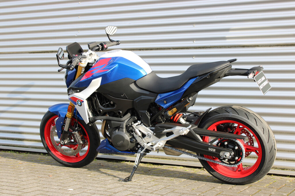 BMW F 900 R 7
