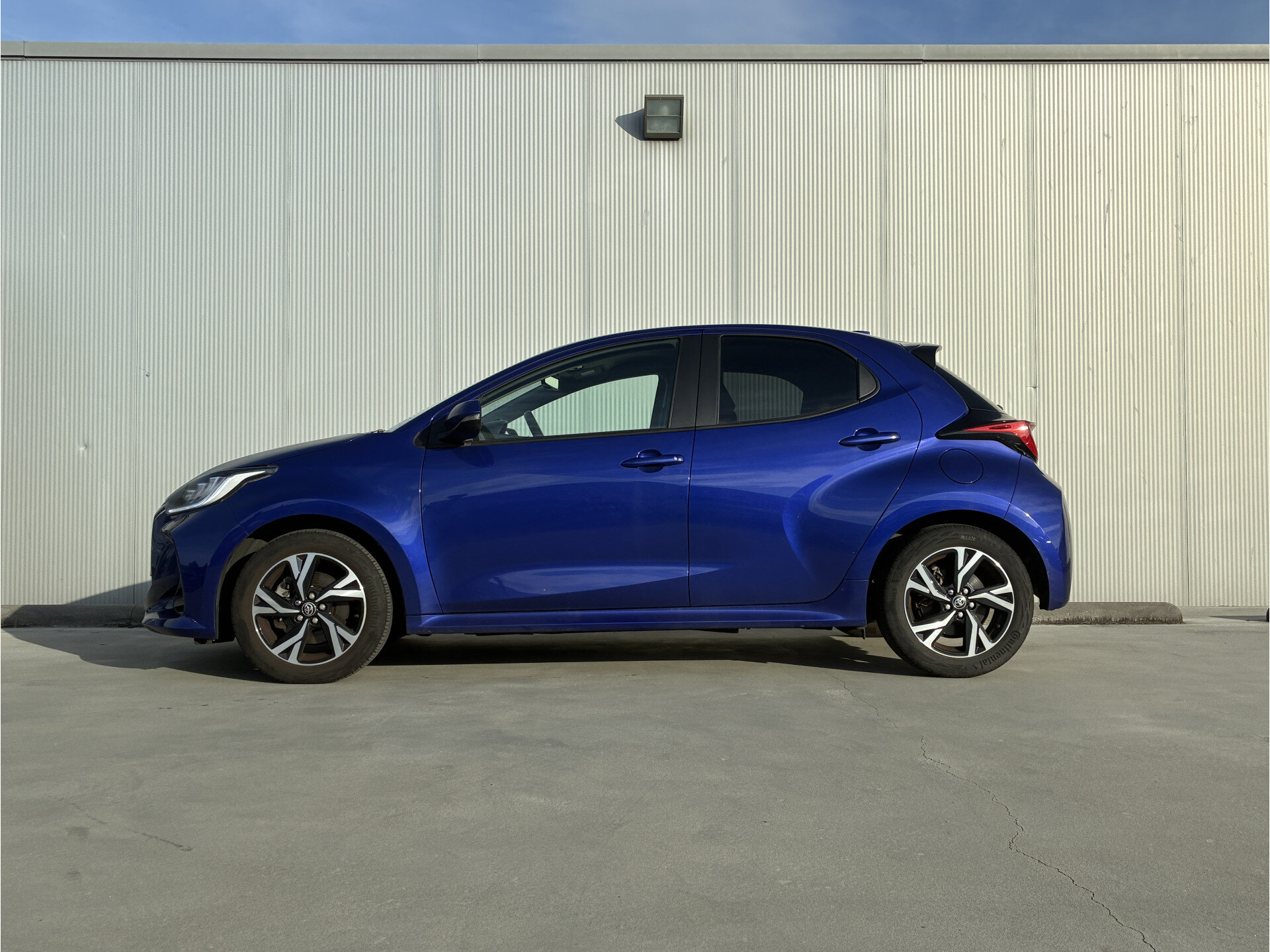 Toyota Yaris 1.5 Hybrid 115 First Edition Automaat - Afbeelding 2
