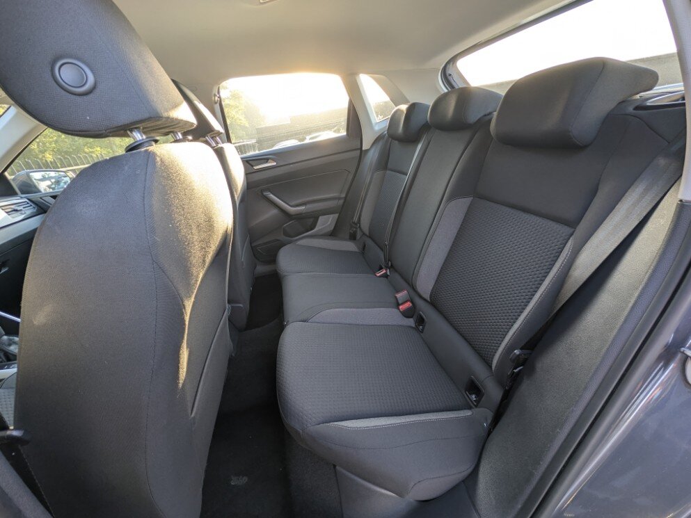 Volkswagen Polo 1.0 TSI BMT | IQ Drive | 15" Essex LM | ACC | Navi | Camera | PDC | Keyless | LED | ECC | Drive +Comfort Pack | App Connect - Afbeelding 5