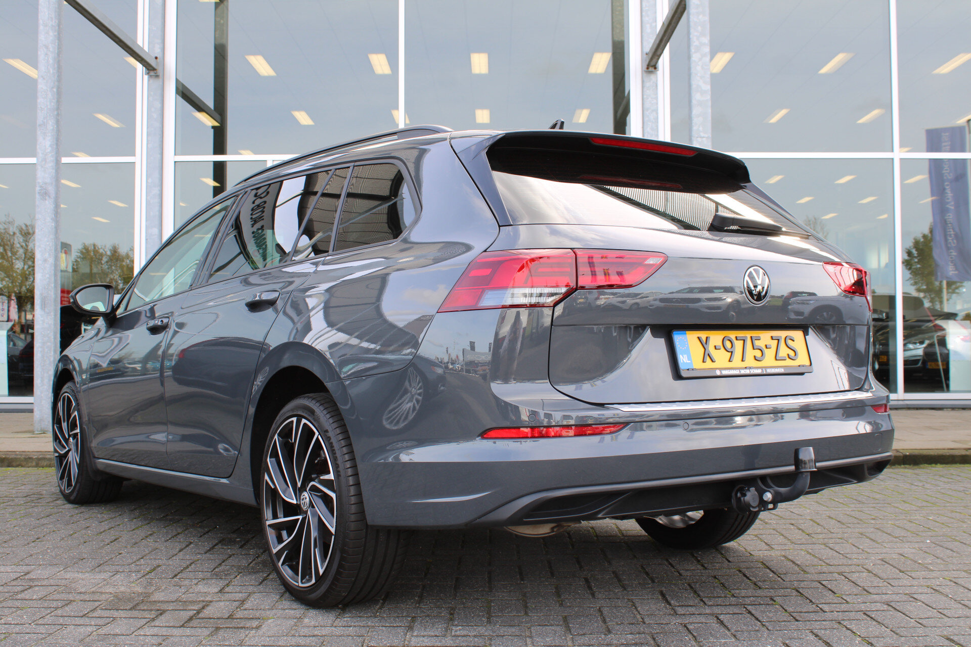 Volkswagen Golf Variant 1.5 eTSI 131PK Automaat Life Business - Afbeelding 3