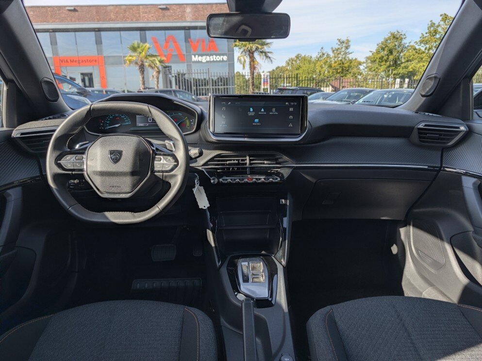Peugeot 2008 Hybrid Style | 136PK | Carplay | Cruise | LED | PDC | Climate Control - Afbeelding 2