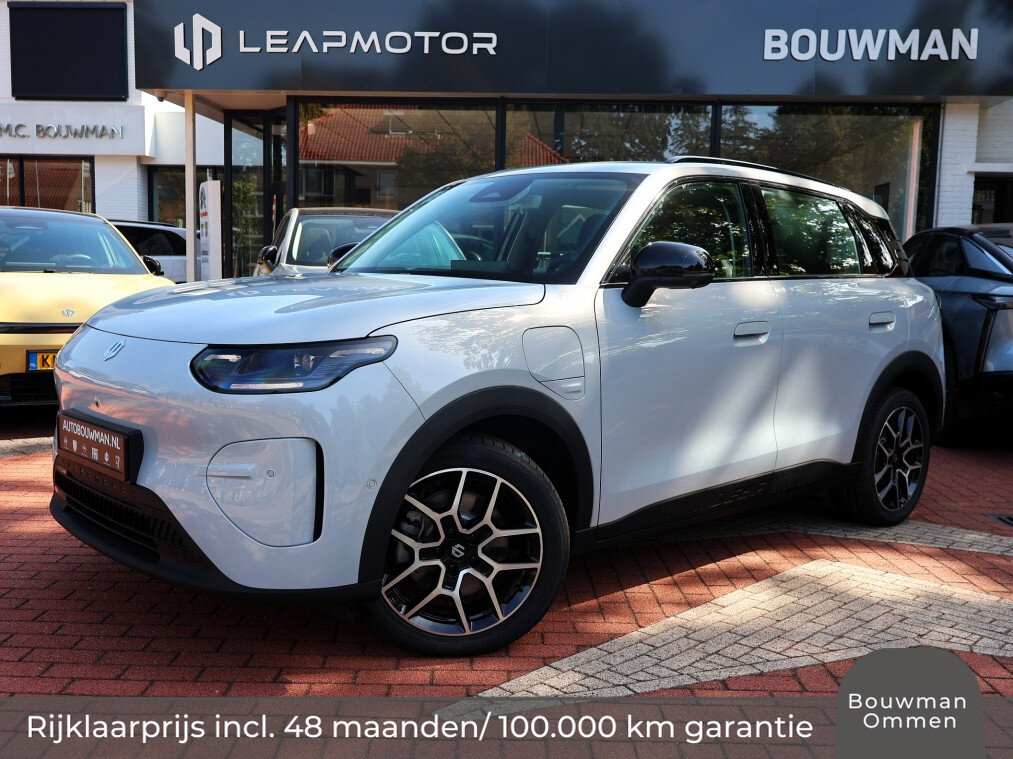 Leapmotor B03X B03X EV ProMax 53kWh 197PK Automaat Design NIEUW, Rijklaarprijs | Adaptieve Cruise Control | Stoelverwarming | Stuurverwarming | 360 Camera