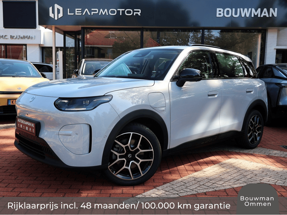 Leapmotor B03X B03X EV ProMax 53kWh 197PK Automaat Design NIEUW, Rijklaarprijs | Adaptieve Cruise Control | Stoelverwarming | Stuurverwarming | 360 Camera - Afbeelding 1
