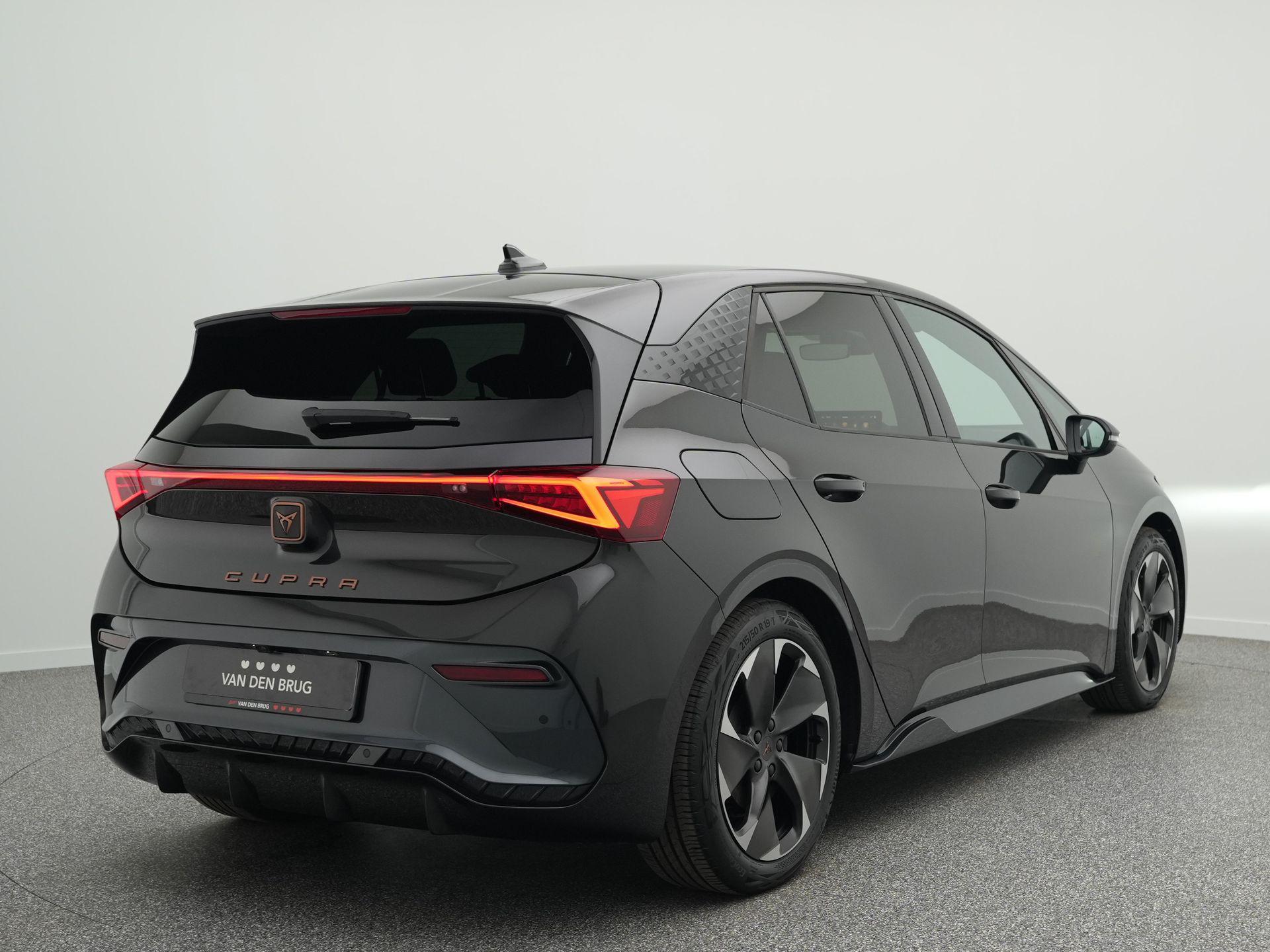 CUPRA Born Adrenaline 62 kWh 204pk