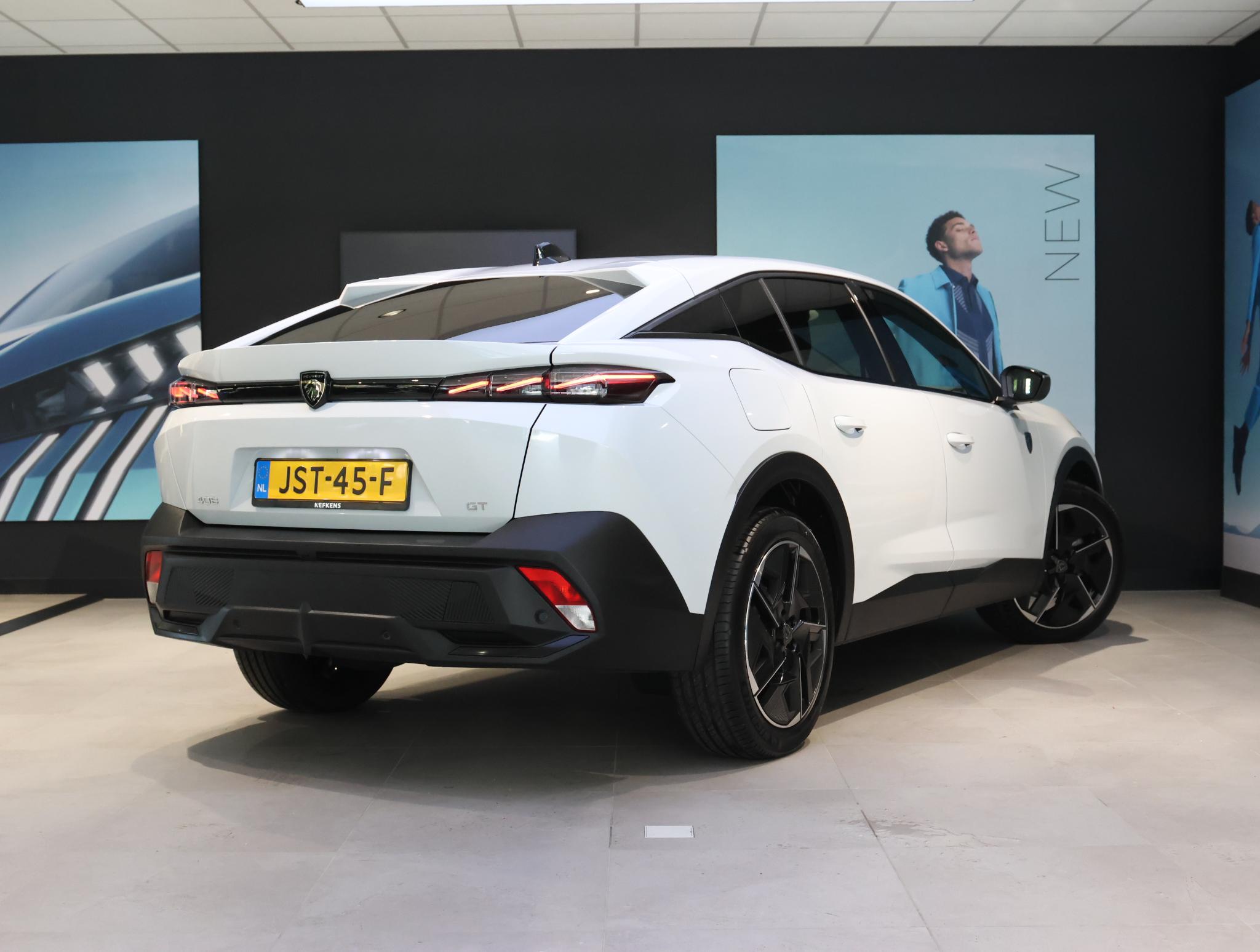 Peugeot 408 GT Hybrid 145 pk Automaat - Afbeelding 3