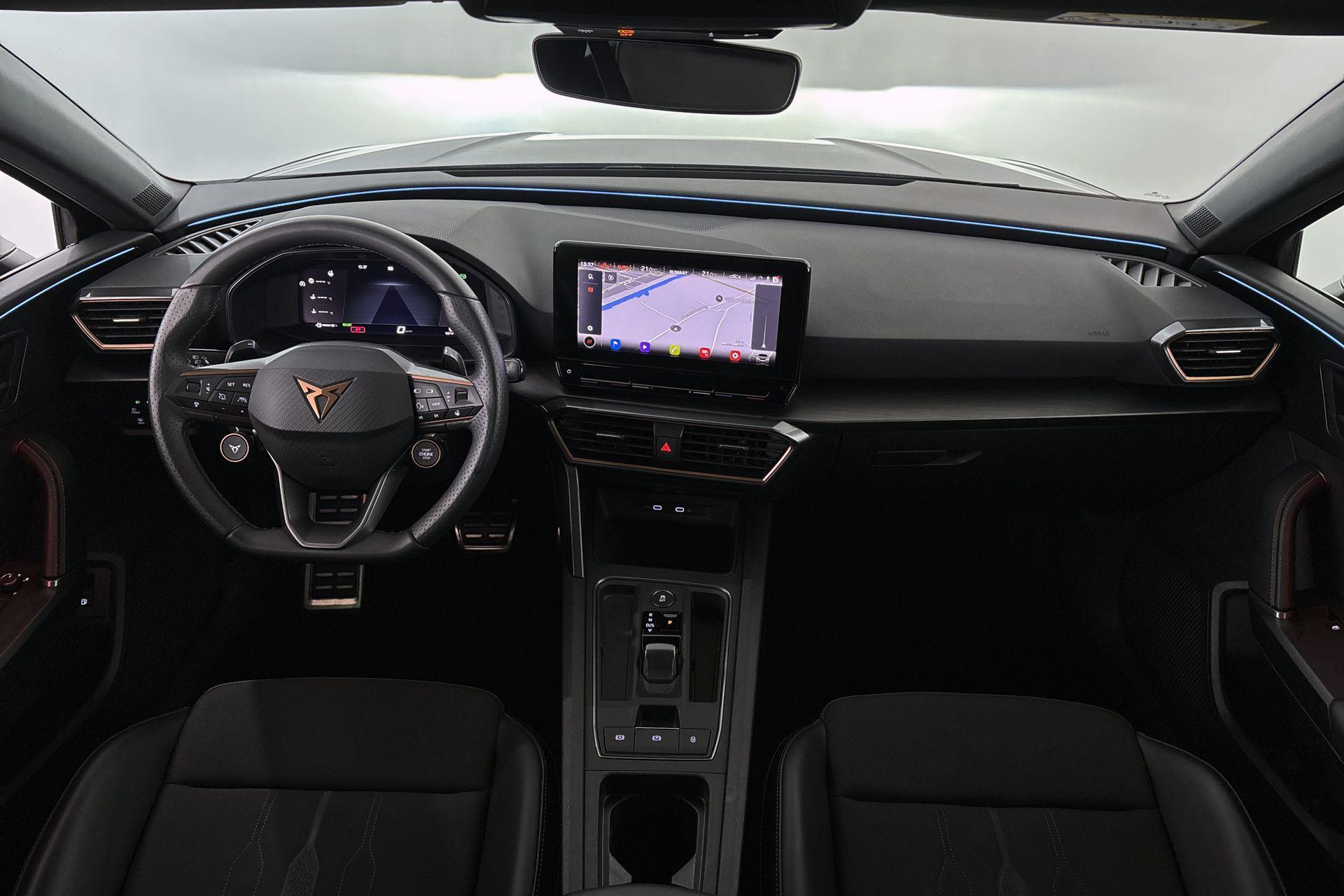 Cupra León