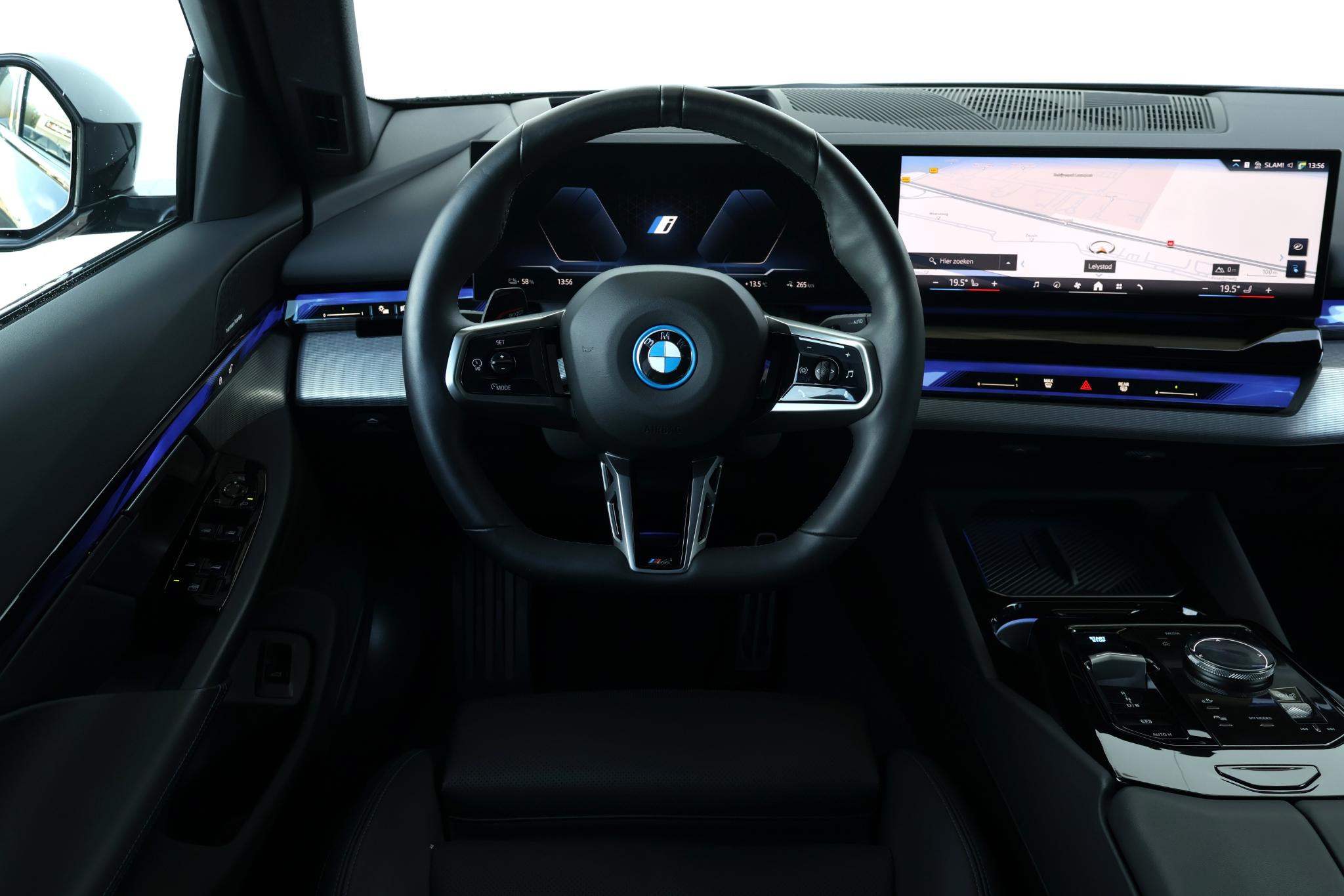 BMW i5