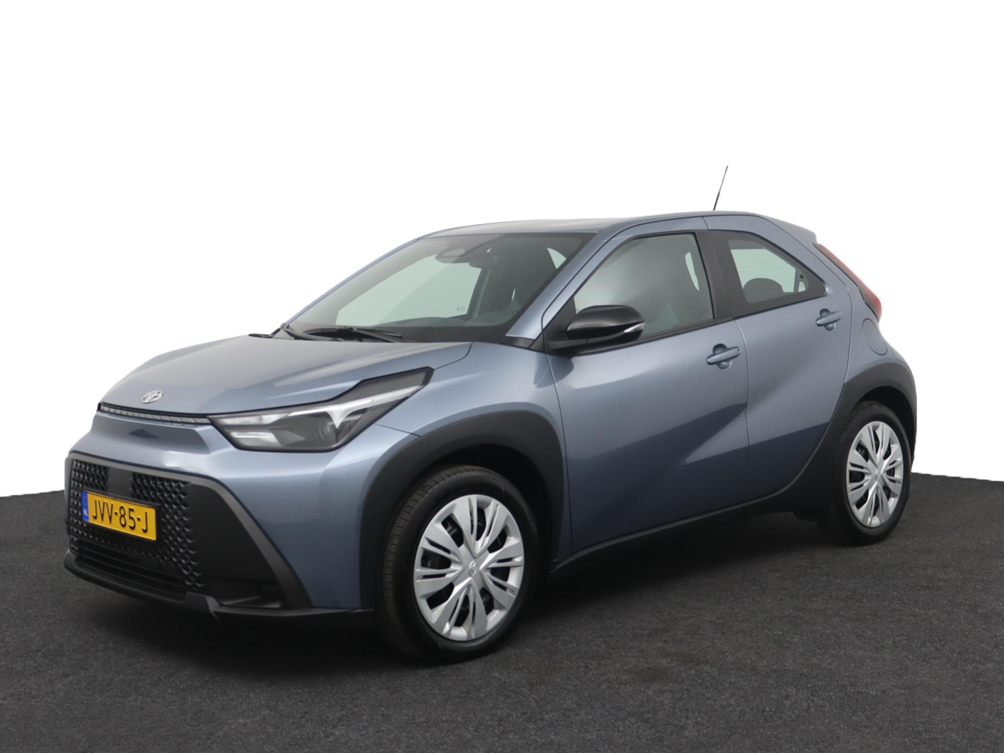 Toyota Aygo X Hybrid 115 play
