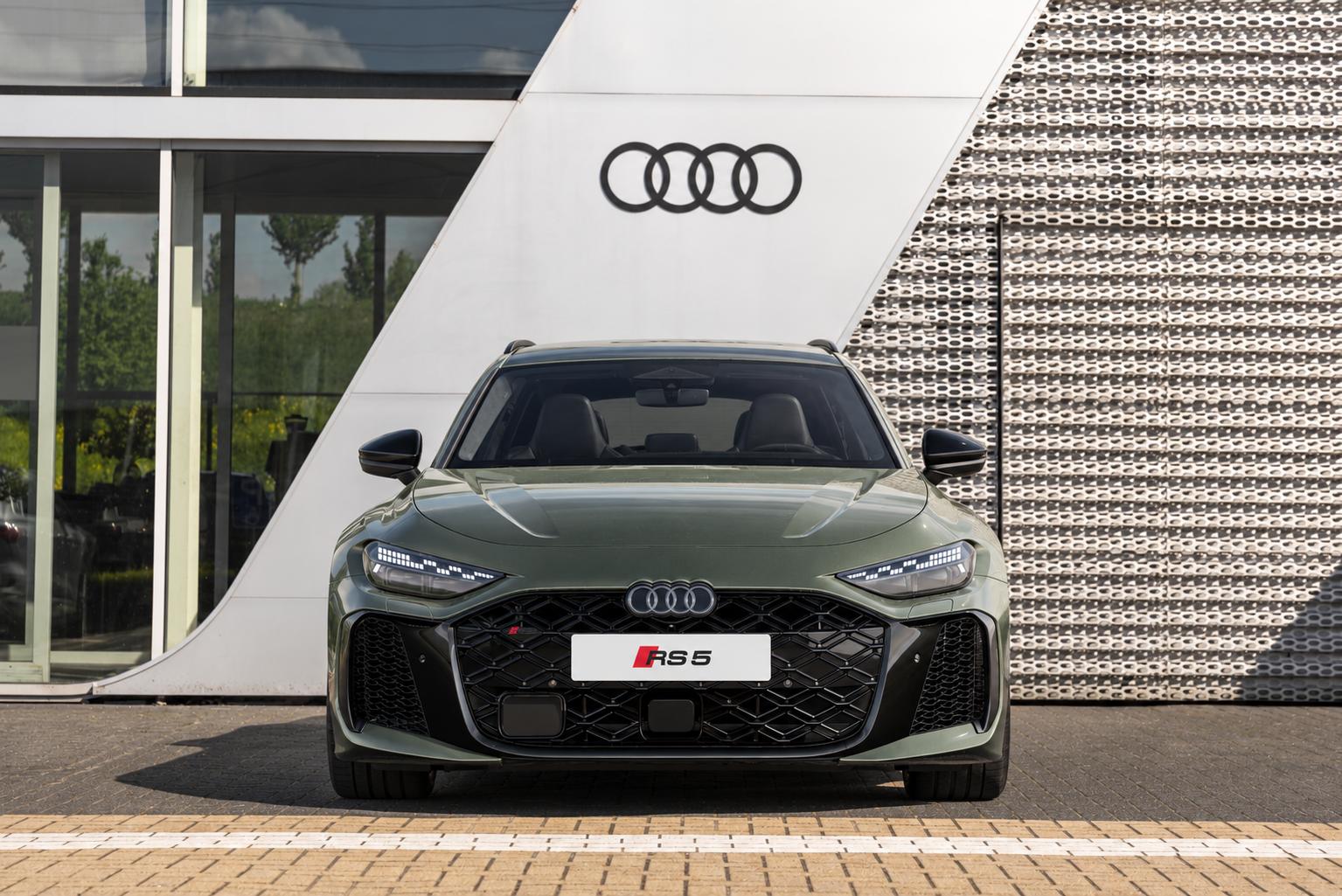 Audi RS 5 Avant RS 5 Avant e-hybrid 470 kW / 639 PK Avant 8 versn. - Afbeelding 2