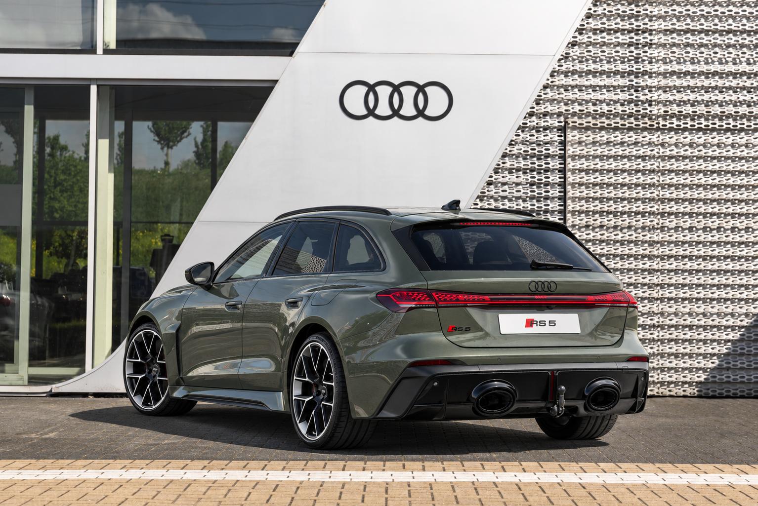 Audi RS 5 Avant RS 5 Avant e-hybrid 470 kW / 639 PK Avant 8 versn. - Afbeelding 3