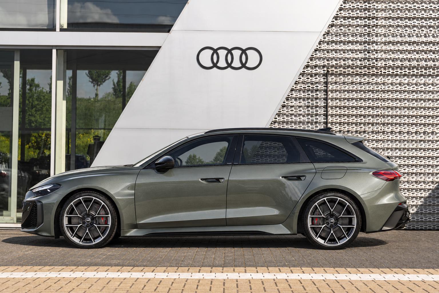 Audi RS 5 Avant RS 5 Avant e-hybrid 470 kW / 639 PK Avant 8 versn. - Afbeelding 4
