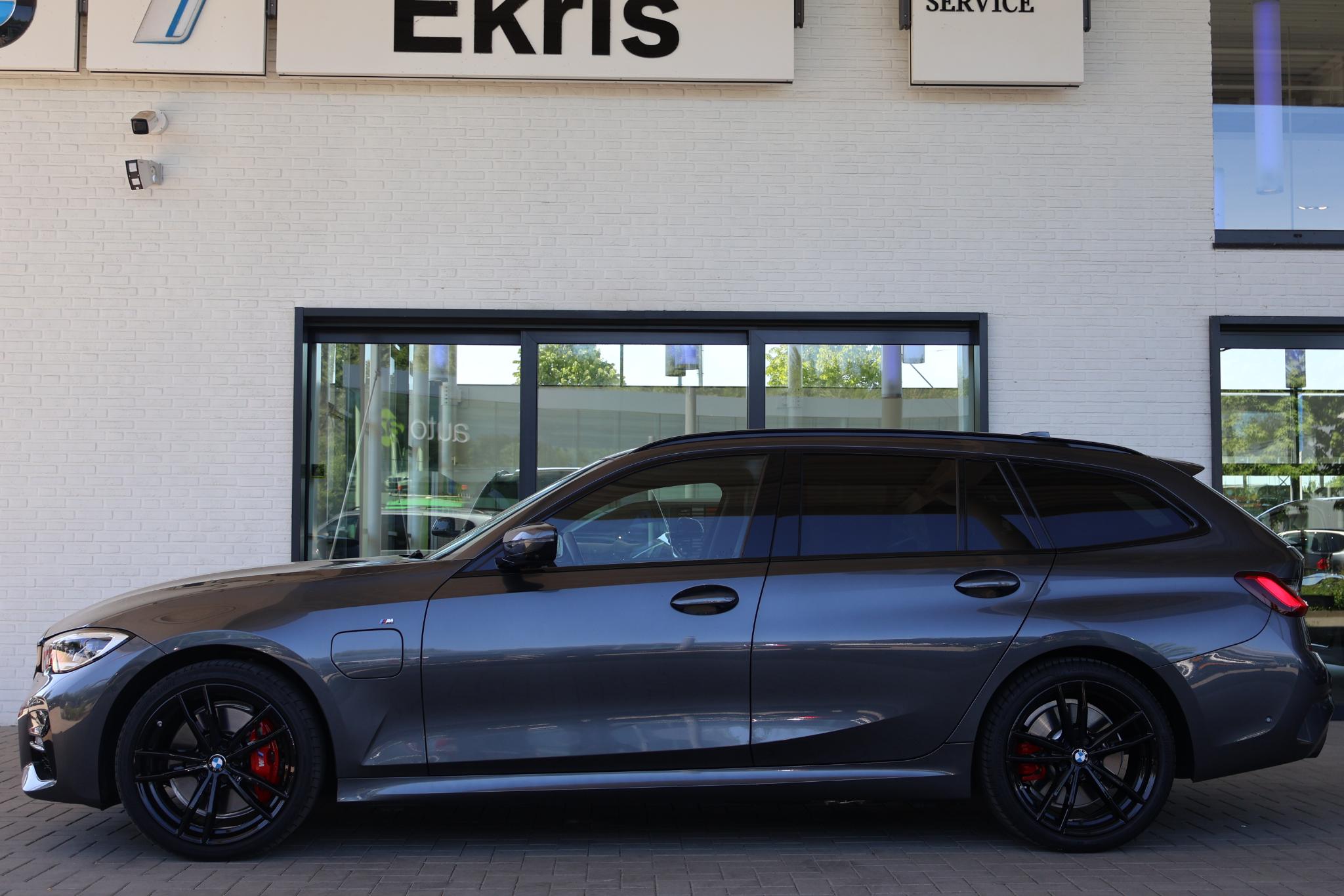 BMW 3-serie Touring 330e - Afbeelding 5