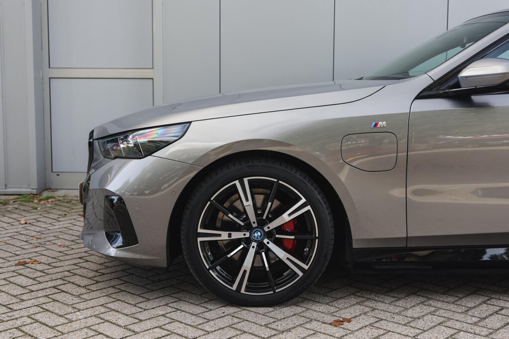BMW 5 Serie 4