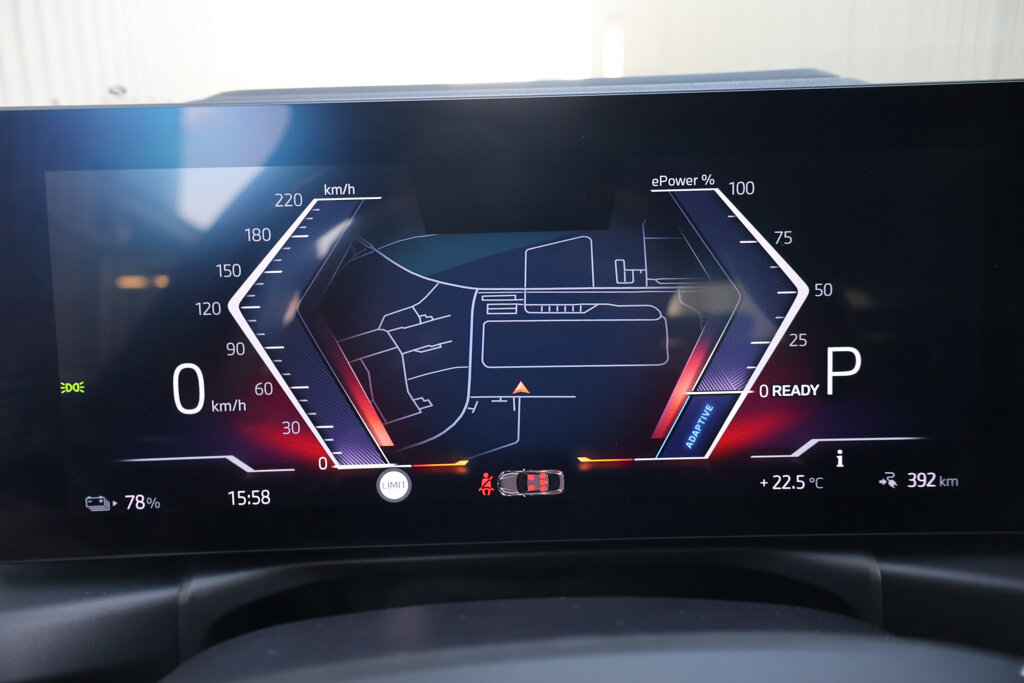 BMW i4 21