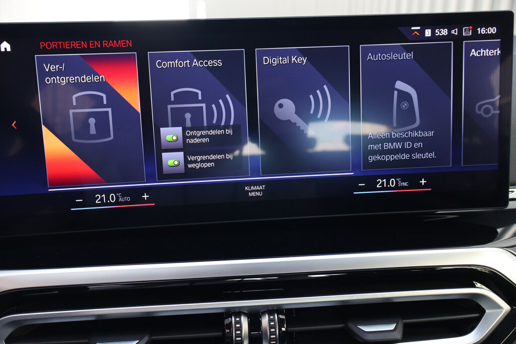 BMW i4 32