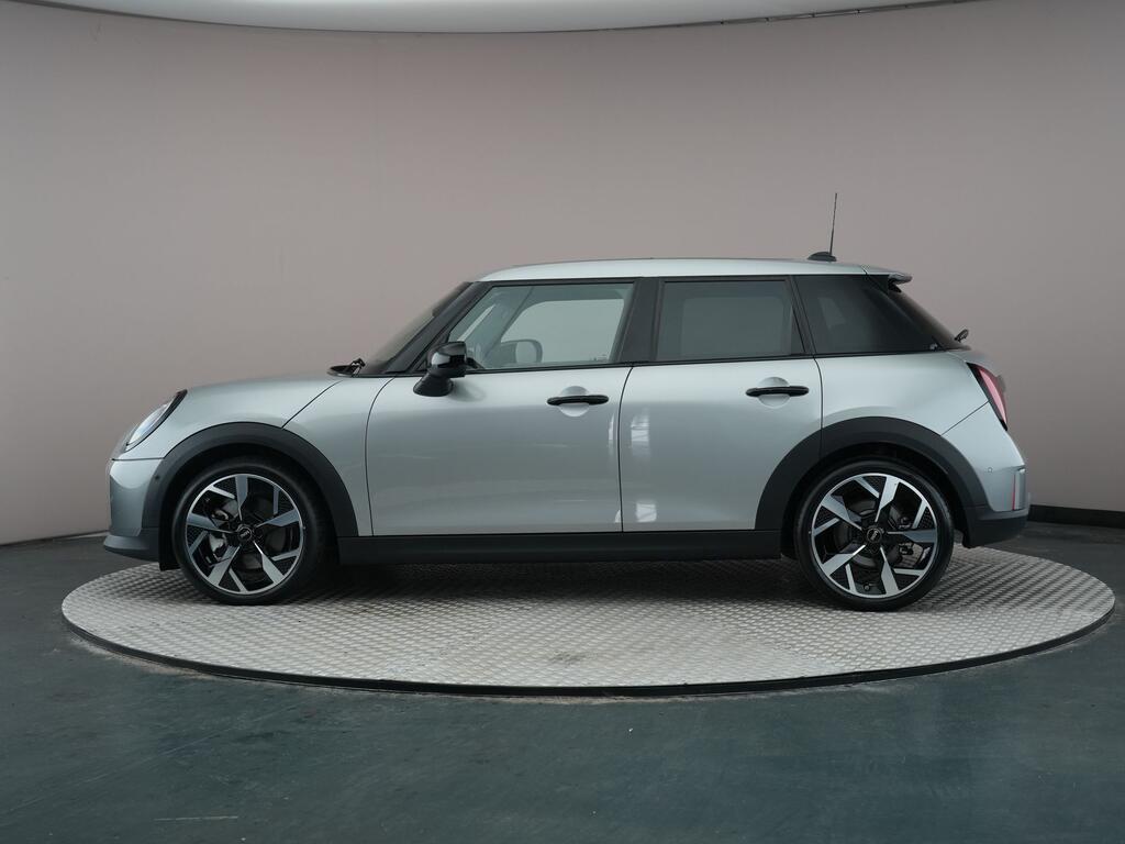 MINI 5-Deurs 1.5 Cooper C - Afbeelding 3