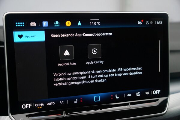 Apple Carplay/Android Auto