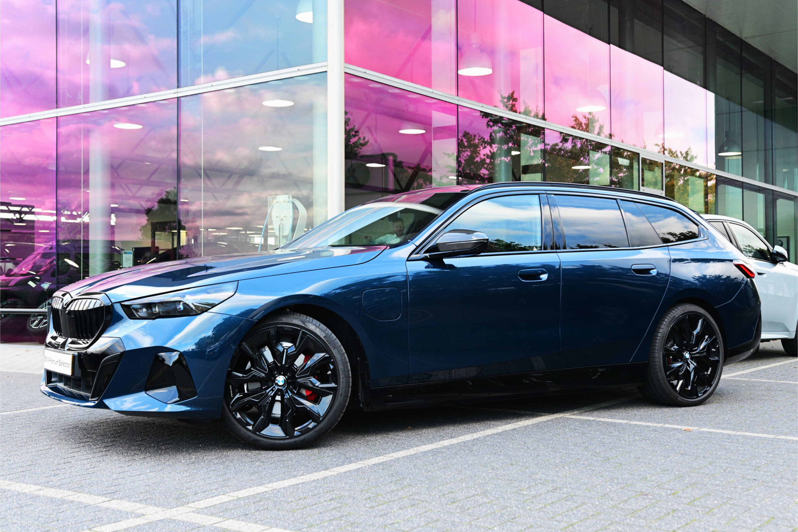 BMW 5 Serie Touring 530e M Sport Automaat