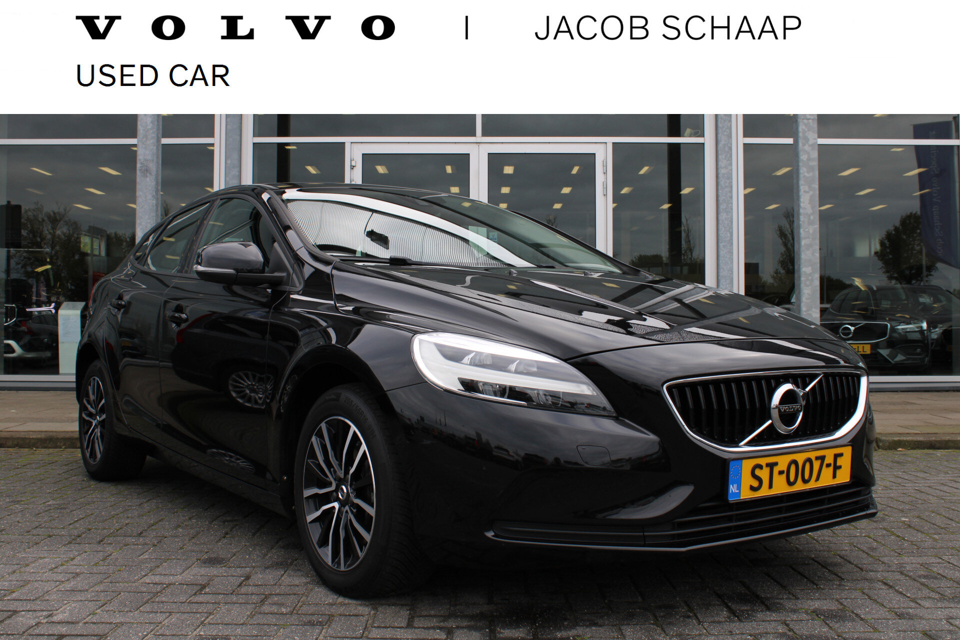 Volvo V40 T2 123PK Automaat Edition+