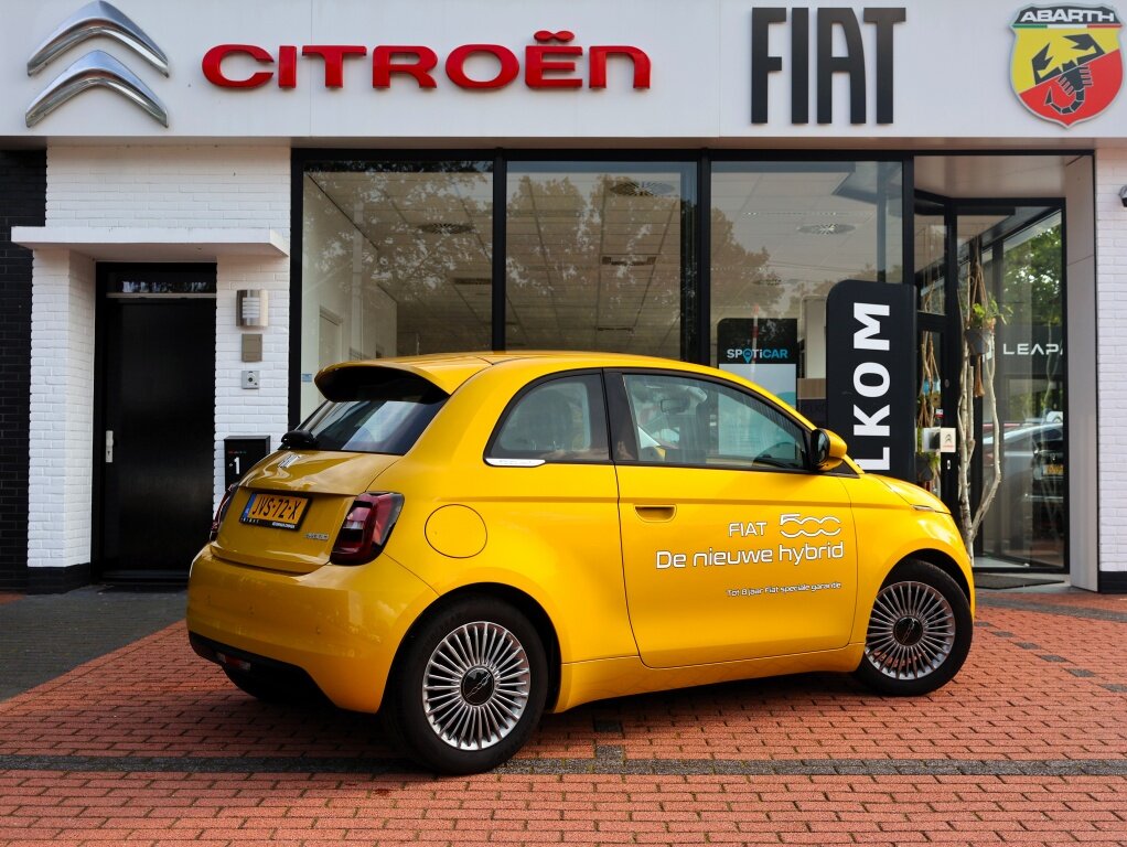 Fiat 500 1.0 Hybrid 65PK Torino Launch Edition, Rijklaarprijs | Apple Carplay/ Android Auto | Parkeersensoren | DAB+ | Bluetooth | Lichtmetalen wielen - Afbeelding 5