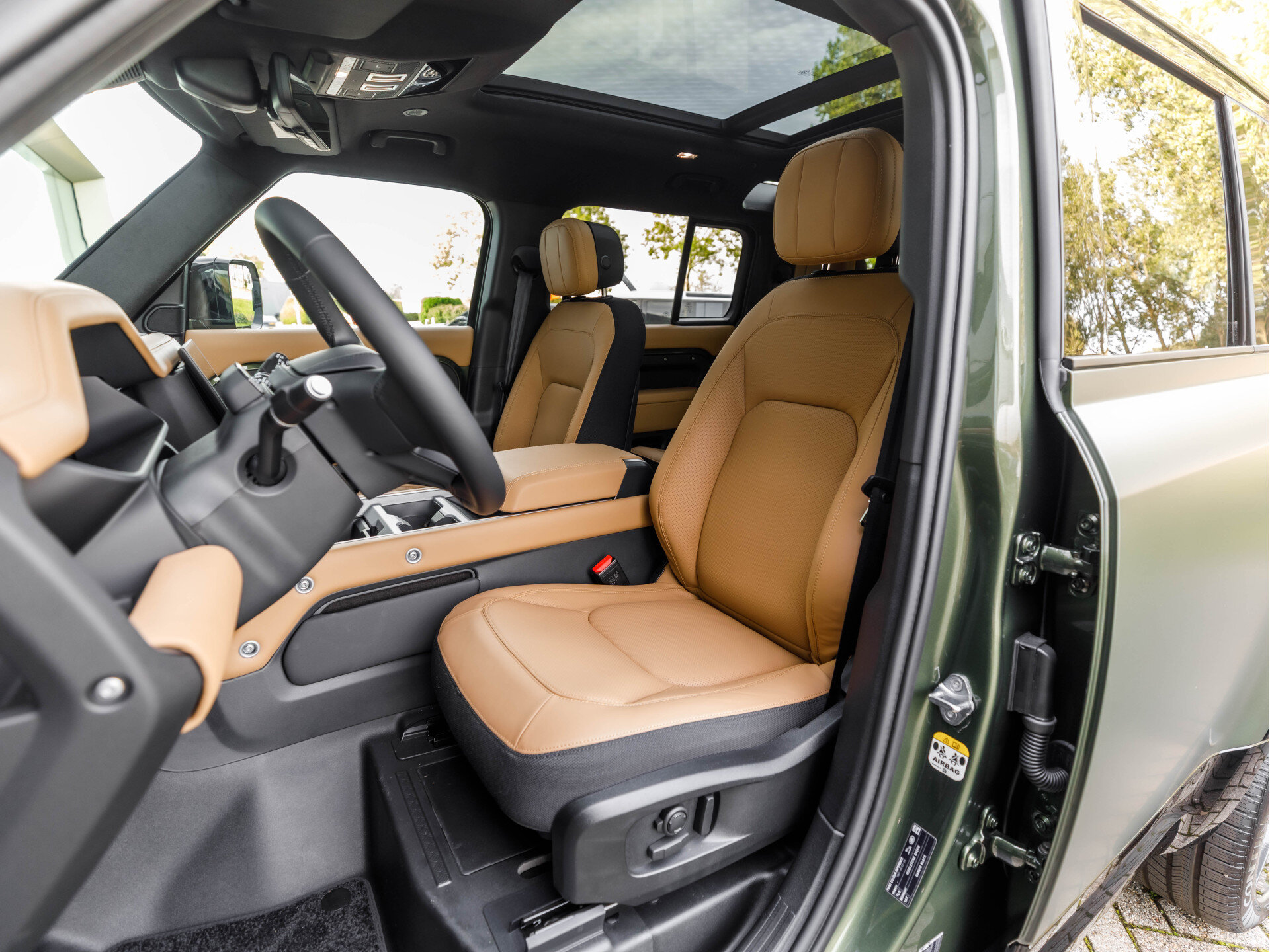 Land Rover Defender 110 2.0 P300e 110 X - Afbeelding 4