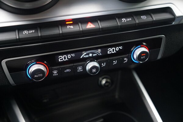 airco (automatisch) airco (automatisch)