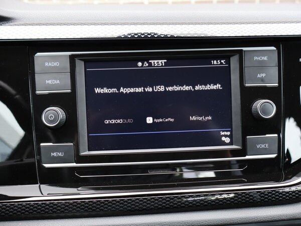 Apple Carplay/Android Auto
